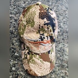 Sitka Traverse Cap in Optifade Subalpine Camo